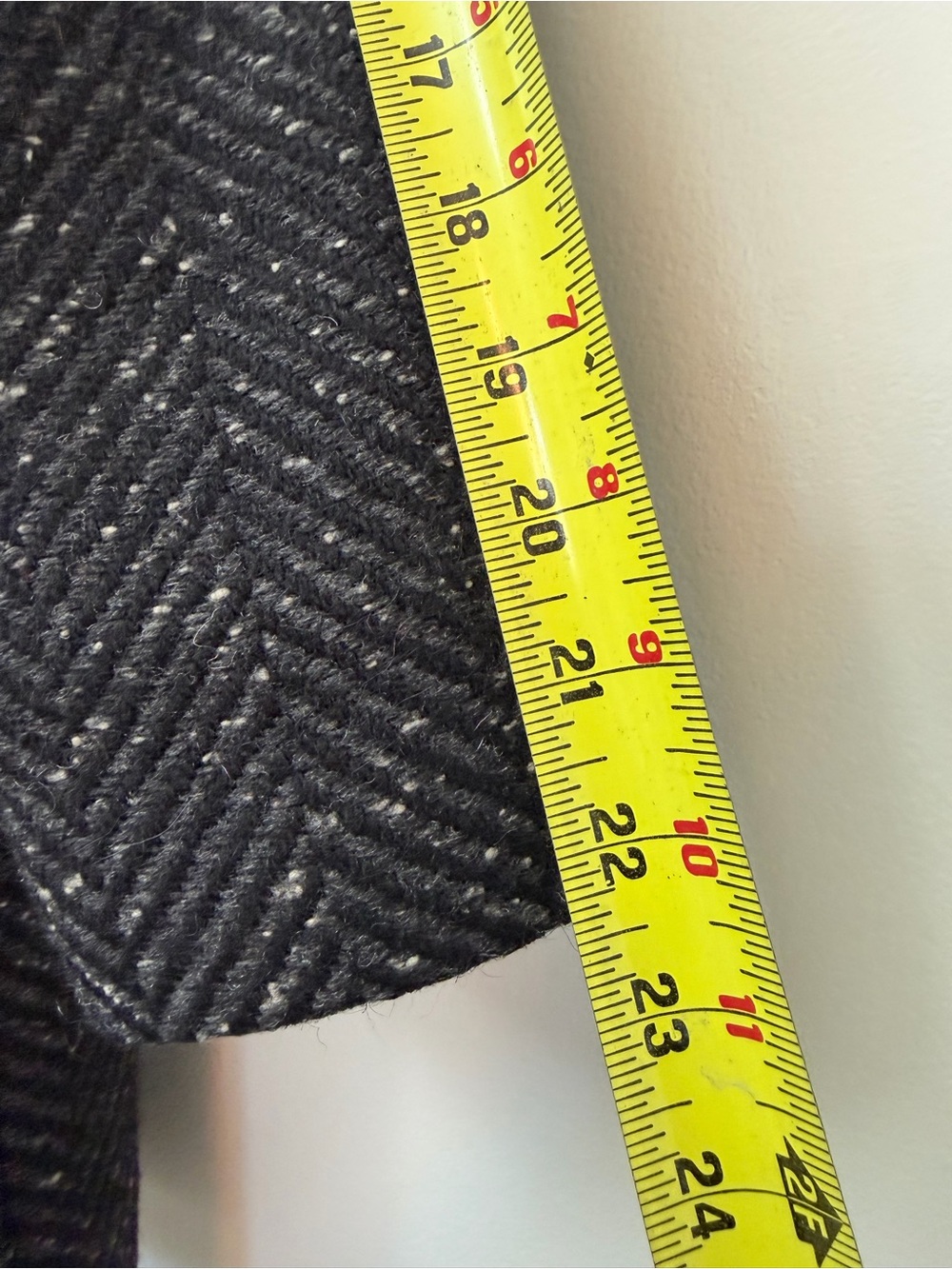 Vintage Collection Élégante Grey Herringbone Wool Blend Coat Size 8 - Picture 9 of 14